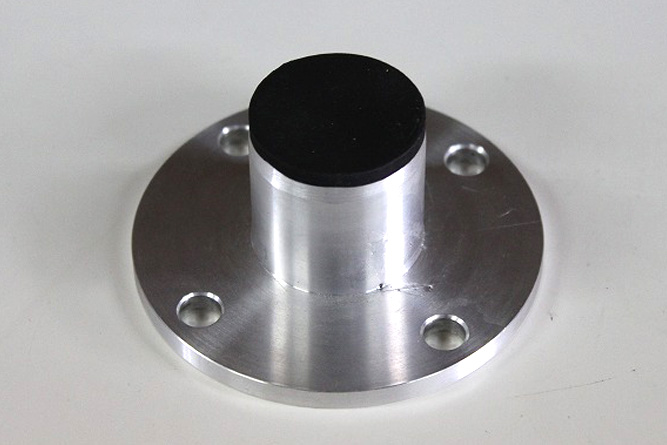 アルミ合金とEPDM ゴムの画像